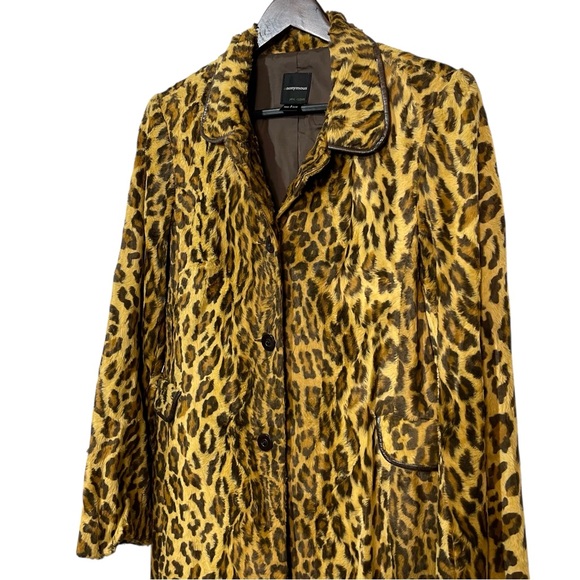 Leopard Print Women's Faux Fur Coat - Picture 3 of 8
